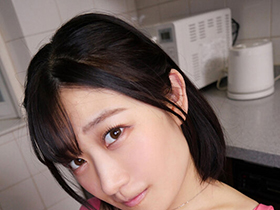 Kカップ娘と同棲おっぱい性活 頼まれたら断れない!都合のイイ彼女と乳三昧、寝取らせハメまくりの1週間日記 Boin「小梅えな」Box2　サンプル画像02